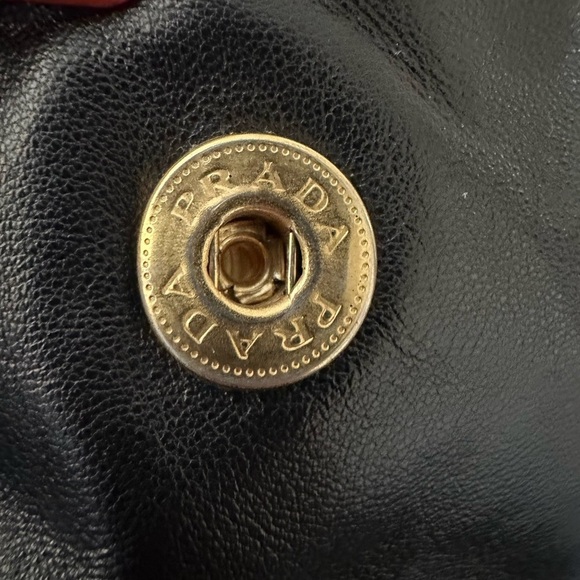 💜 guaranteed Authentic Prada Black Fiocco Bow Calf Leather
Handbag💜 - Picture 12 of 16